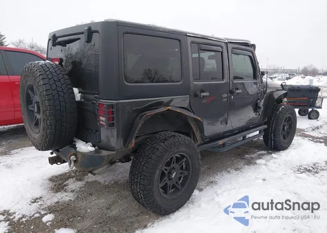 2016 Jeep Wrangler Unlimited Sport z USA, uszkodzony, nr VIN 1C4BJWDG4GL337215